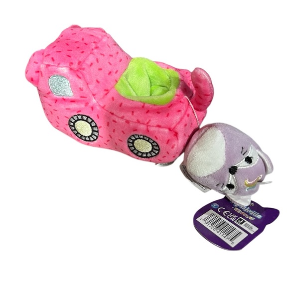 Squishmallows Squishville Mini-Squishmallow Fox And Hedgehog Vehicle, 2in - Picture 4 of 6